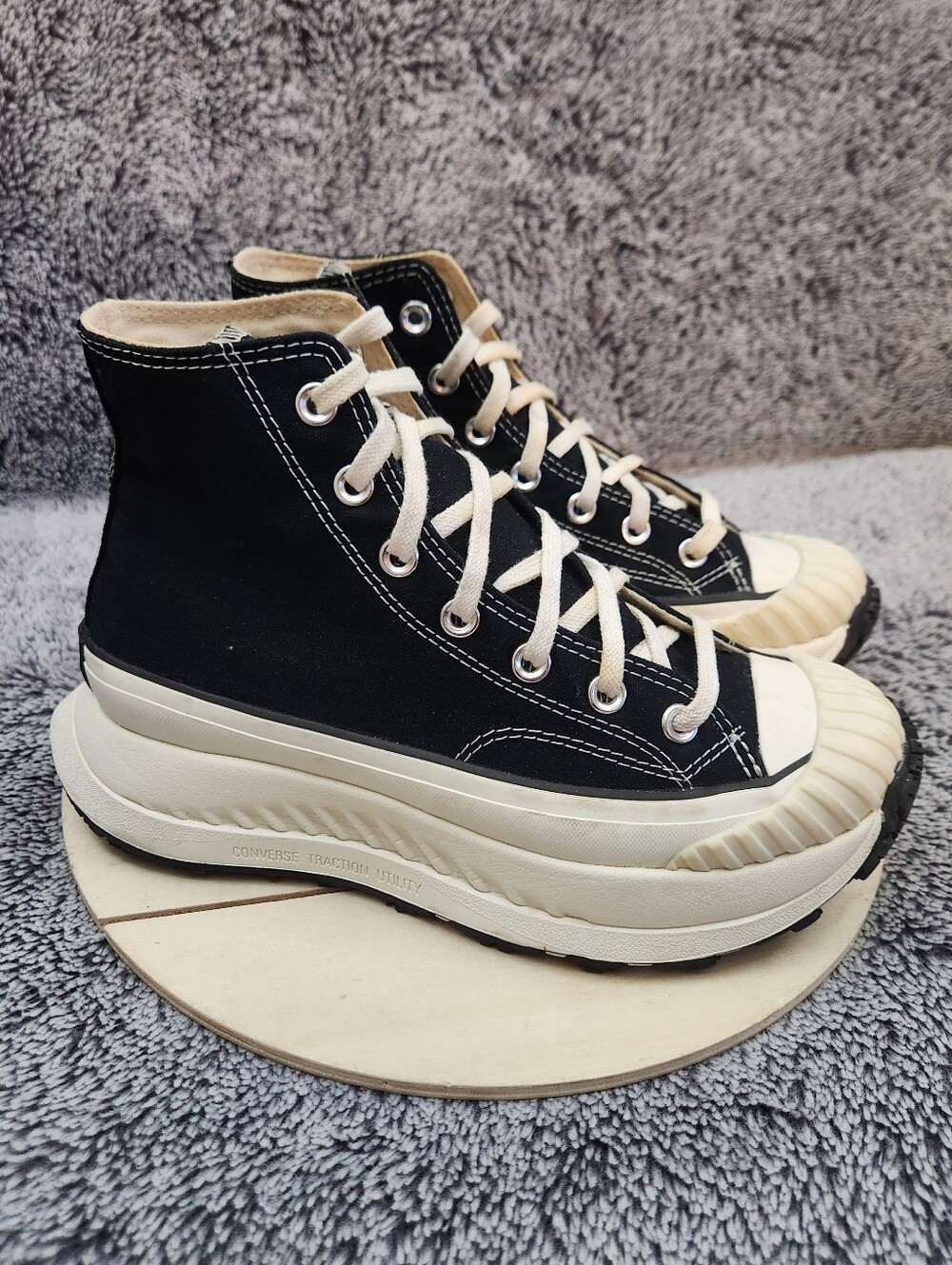 Converse Chuck 70 AT-CX High Black White Shoes Women's Size 7.5